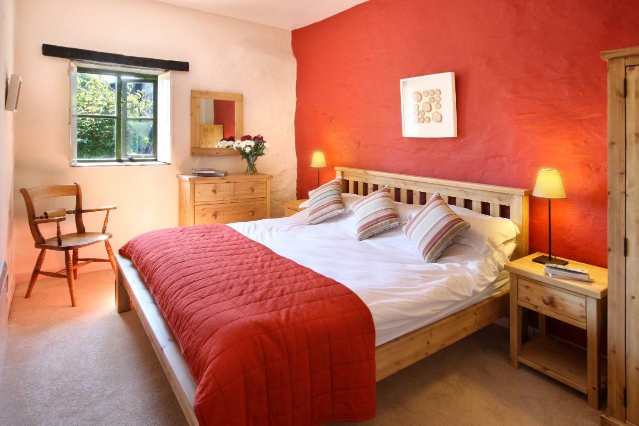 Cwm Connell Coastal Cottages Moylgrove 외부 사진