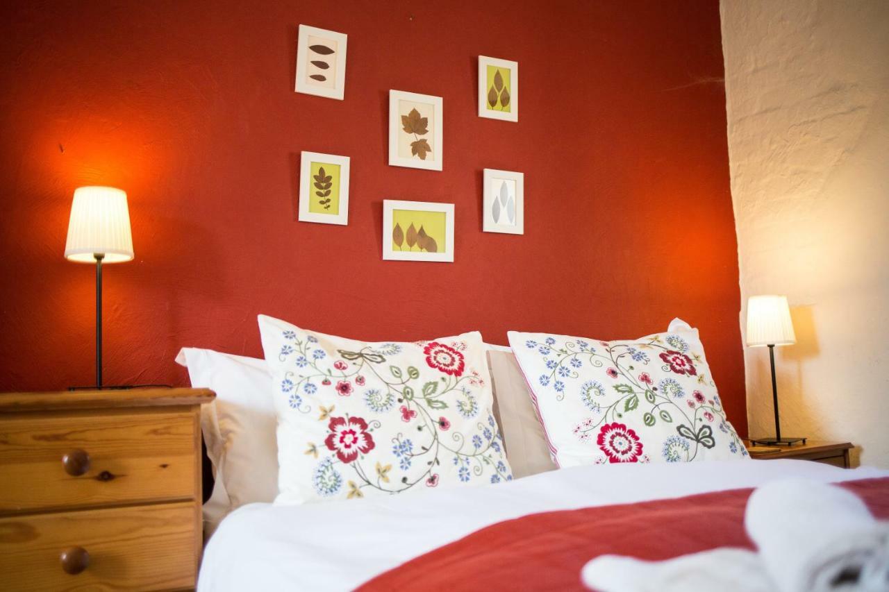 Cwm Connell Coastal Cottages Moylgrove 외부 사진