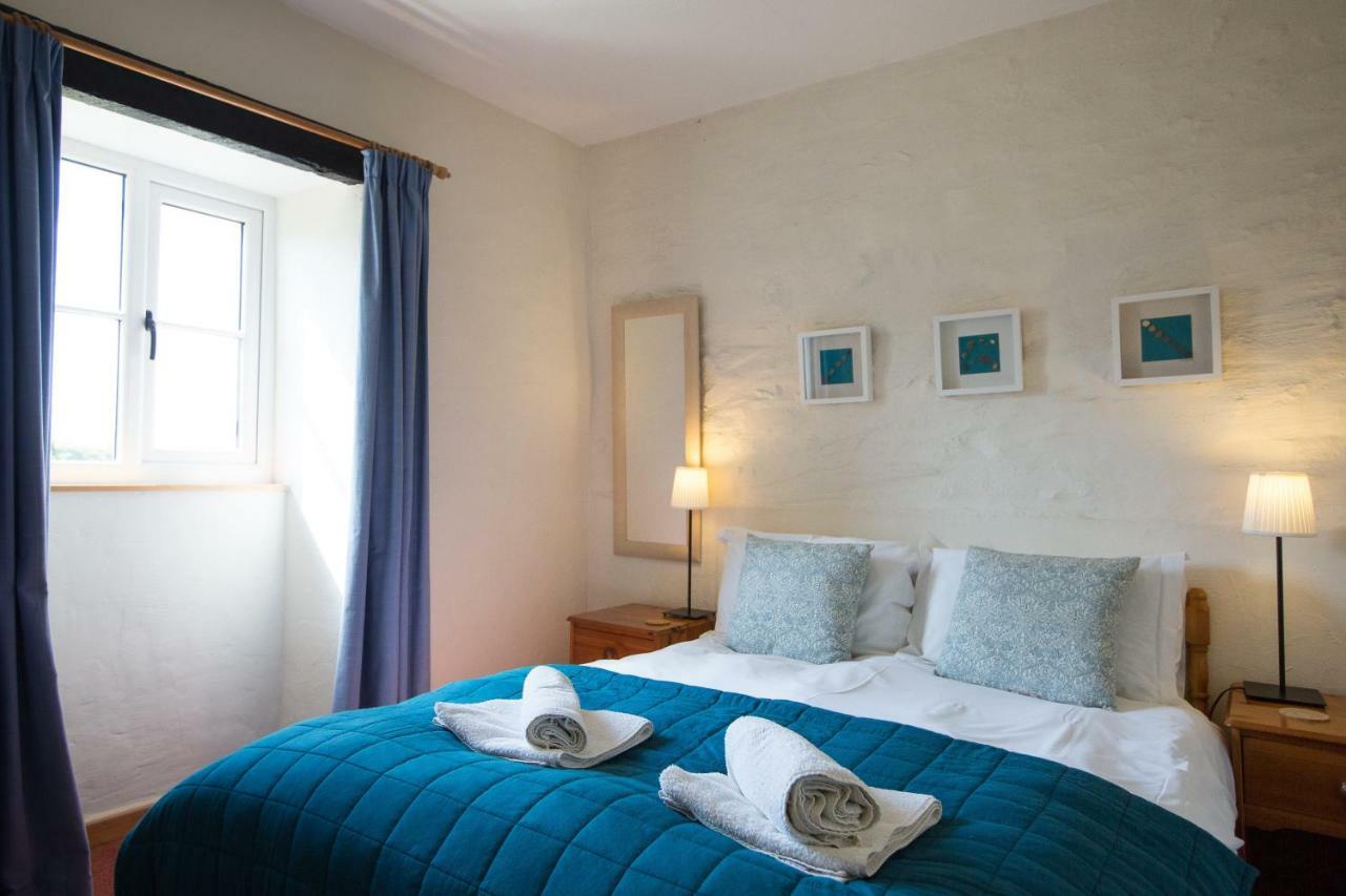 Cwm Connell Coastal Cottages Moylgrove 외부 사진