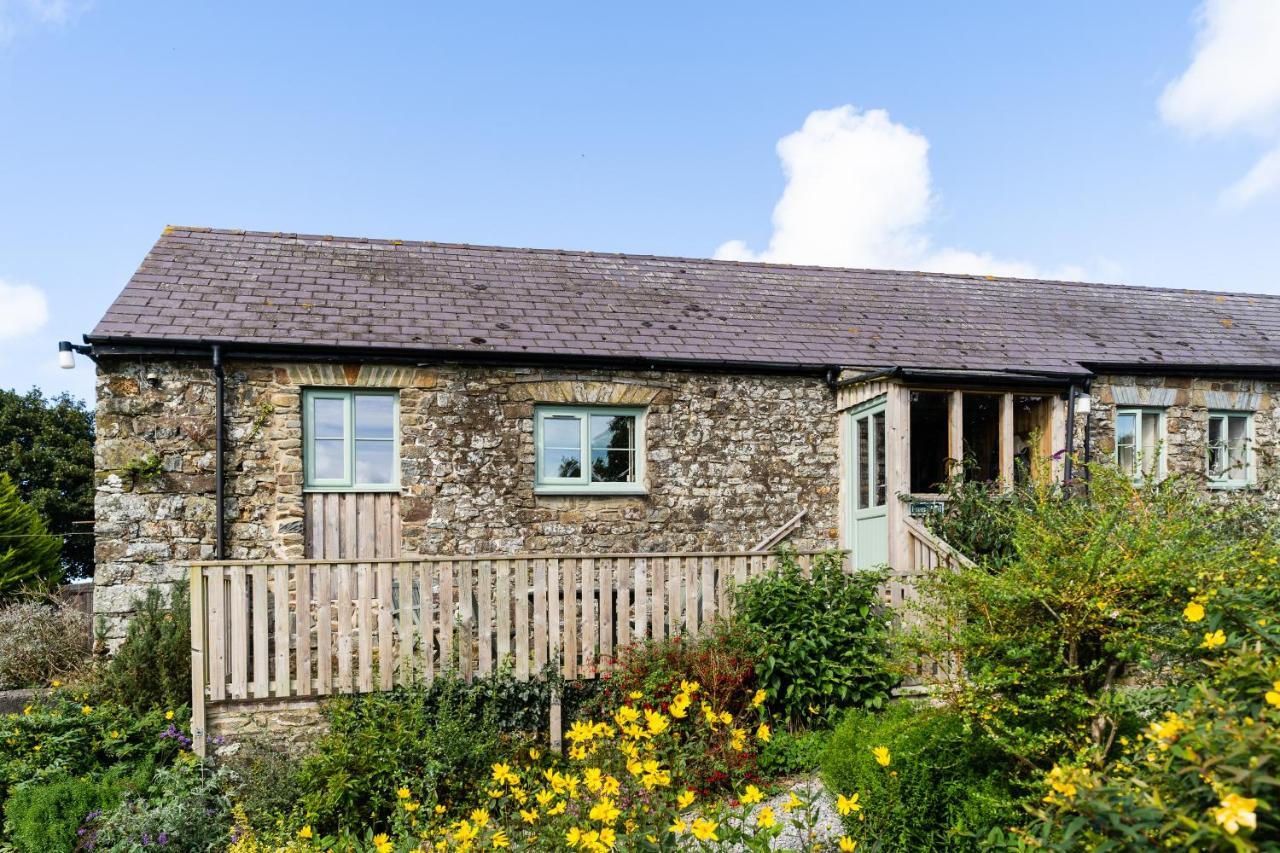Cwm Connell Coastal Cottages Moylgrove 외부 사진